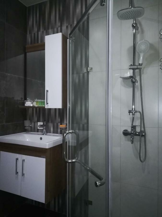 Apartment In Real Pealce In