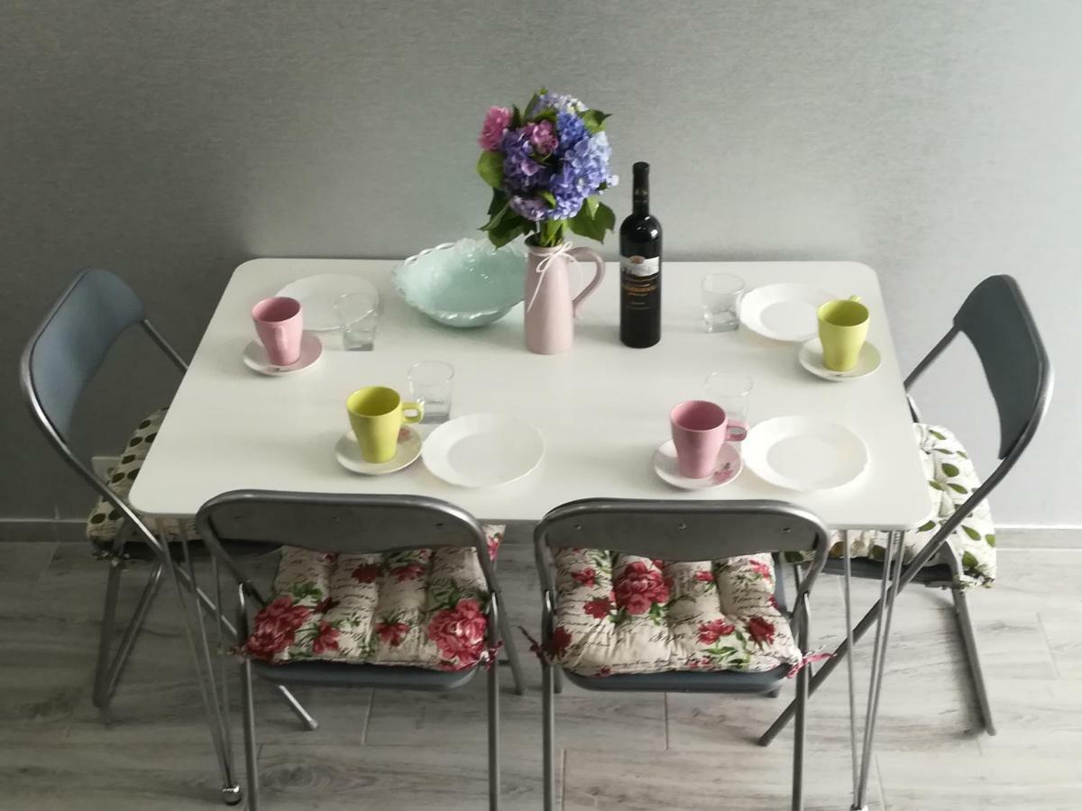 Apartment In Real Pealce In